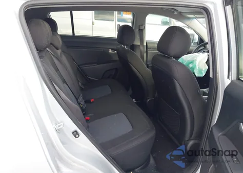 2016 Kia Sportage Lx z USA, uszkodzony, nr VIN KNDPBCACXG7821272